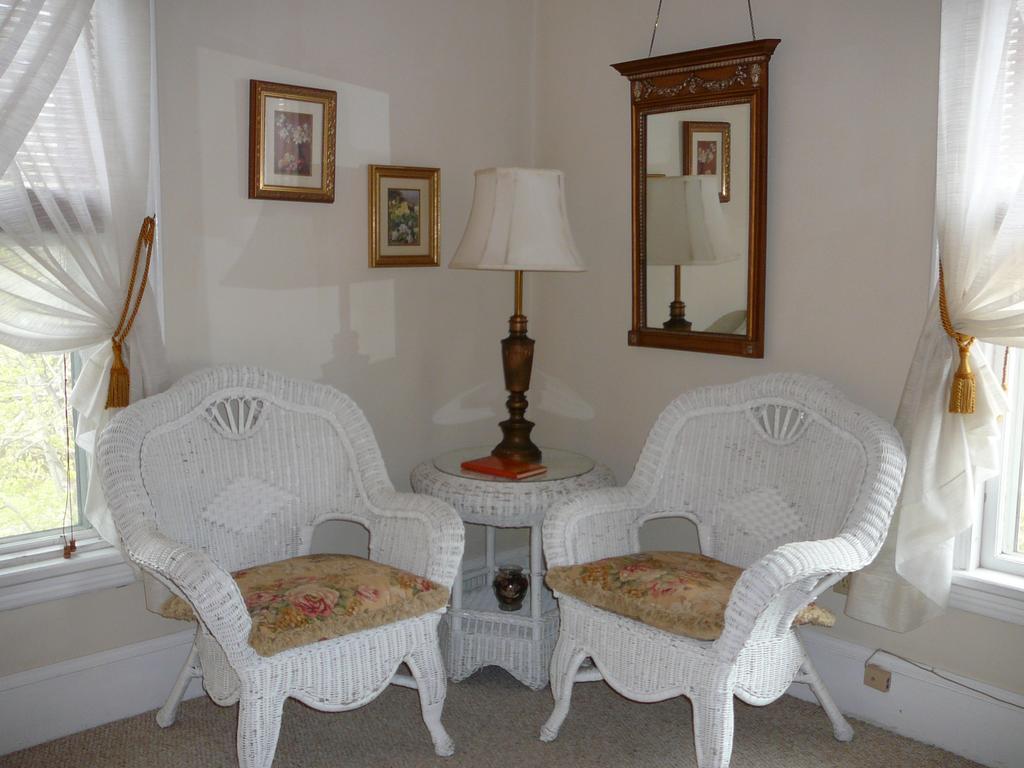 Julietta House Otel Gloucester Dış mekan fotoğraf